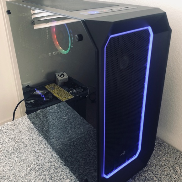 Gaming PC Plus Games included - Picture 2 of 5